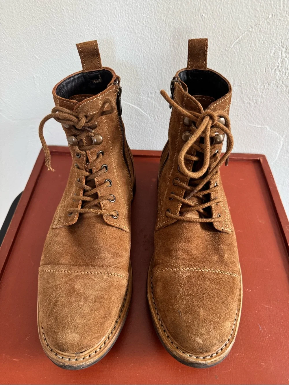 Frye Russell Lace-Up Suede Leather Combat Boots Tan Caramel Brown Lug Sole Fall
